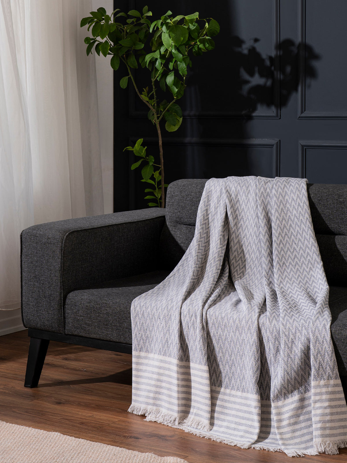 Jeté de Lit - Canapé en coton 170x210 - Motif Chevron Gris