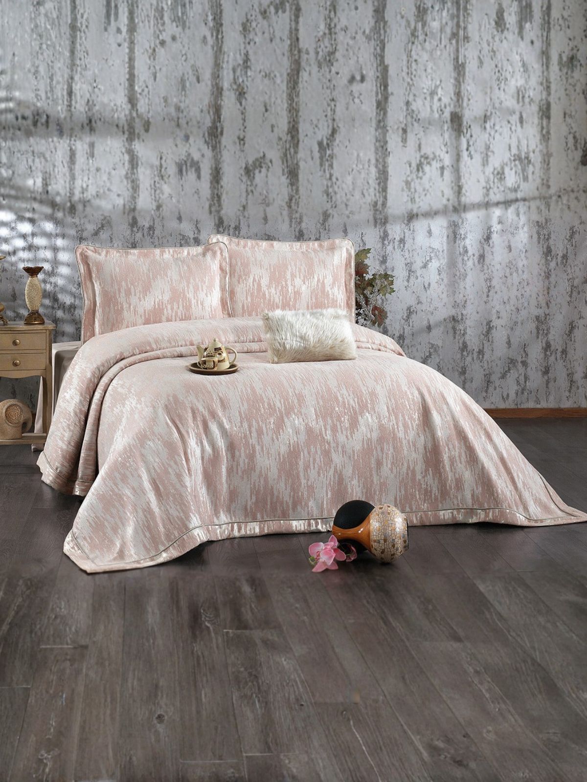 Parure de lit double avec 2 Oreillers et Coussin décoratif - Stella