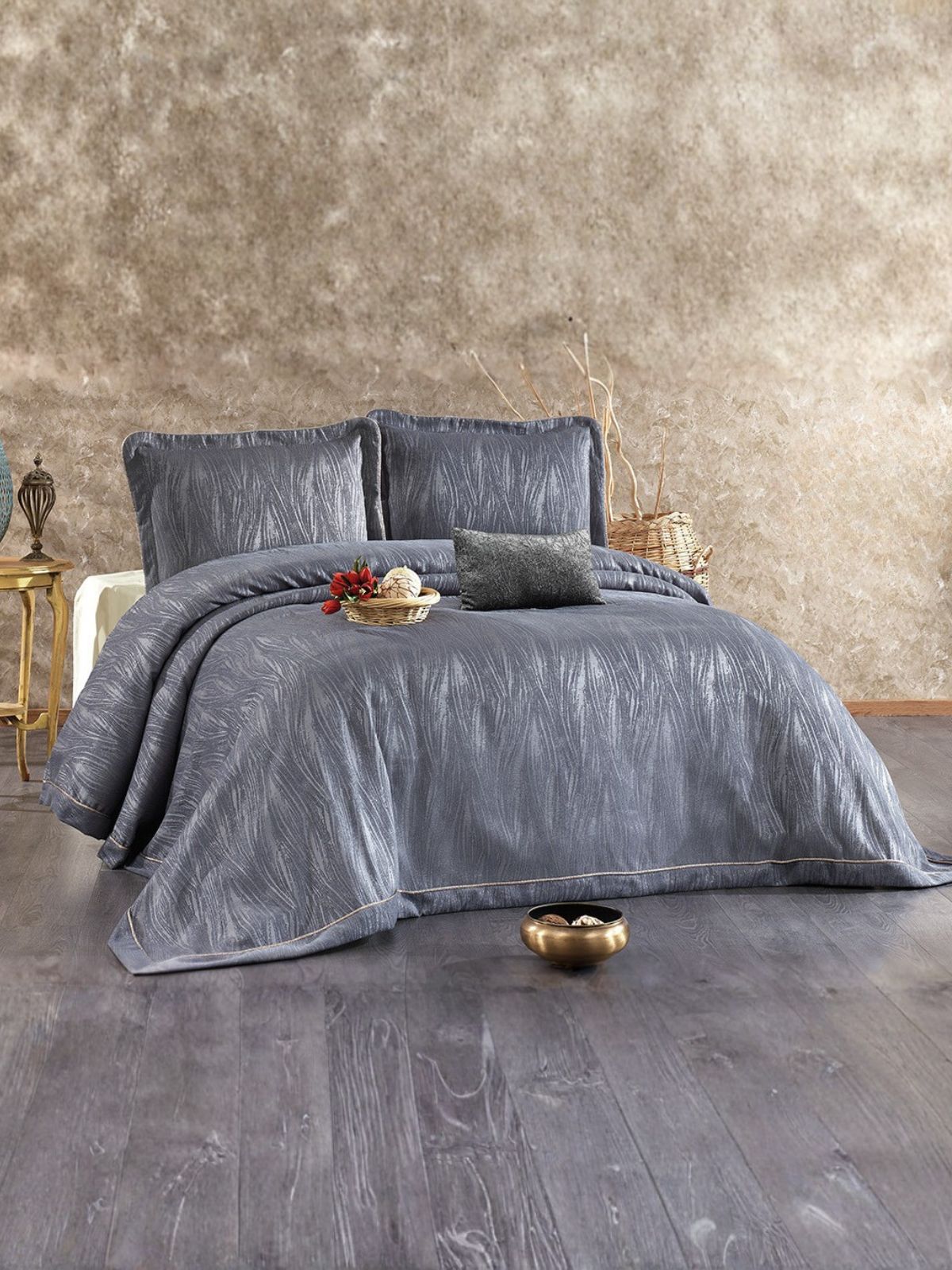 Parrure de lit 2 personnes en jacquard 260x260 - Lilyana