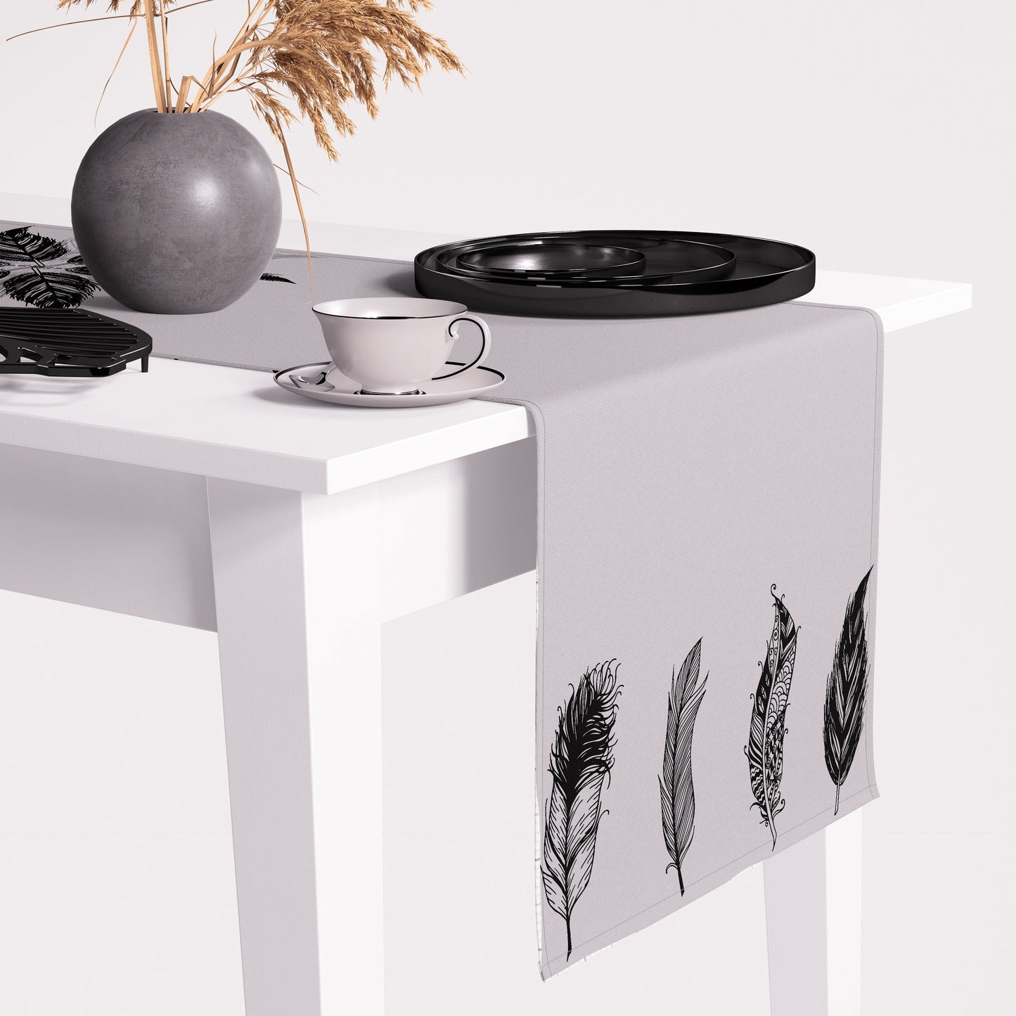 Chemin de table contemporain aspect velouté 45 x 150 cm