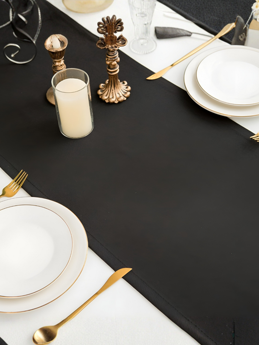 Chemin de table Noir uni en coton 40x140 cm