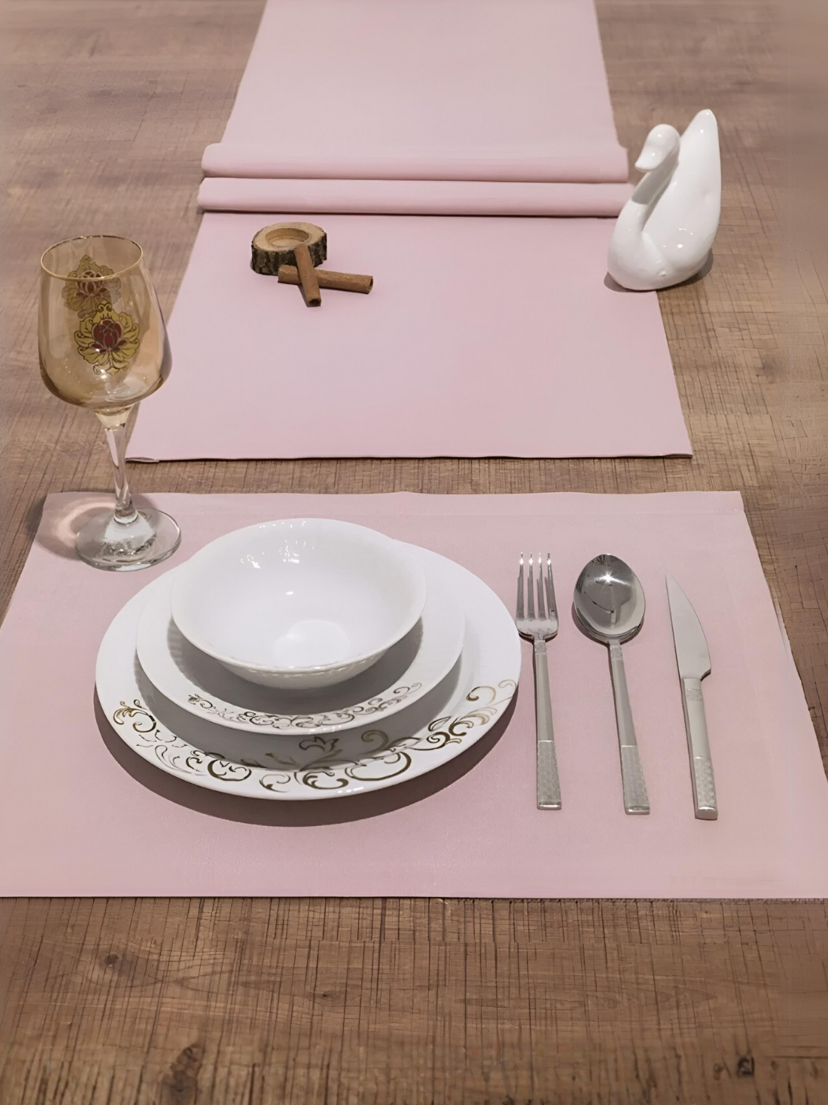 Chemin de table Rose uni en coton 40x140 cm